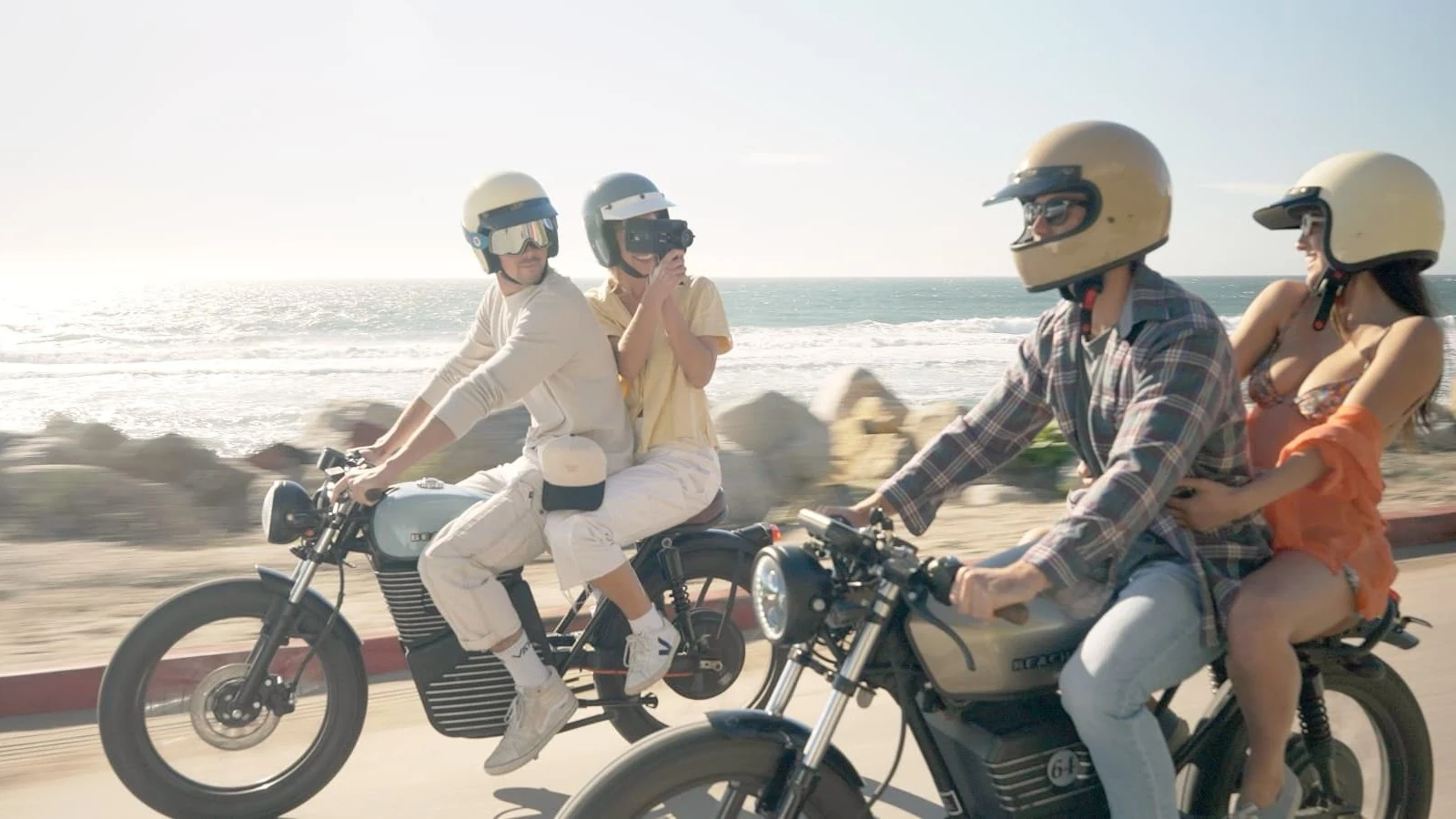 Beachman's New Aviator Blurs the Line Between E-Bike and Light Motorcycle
