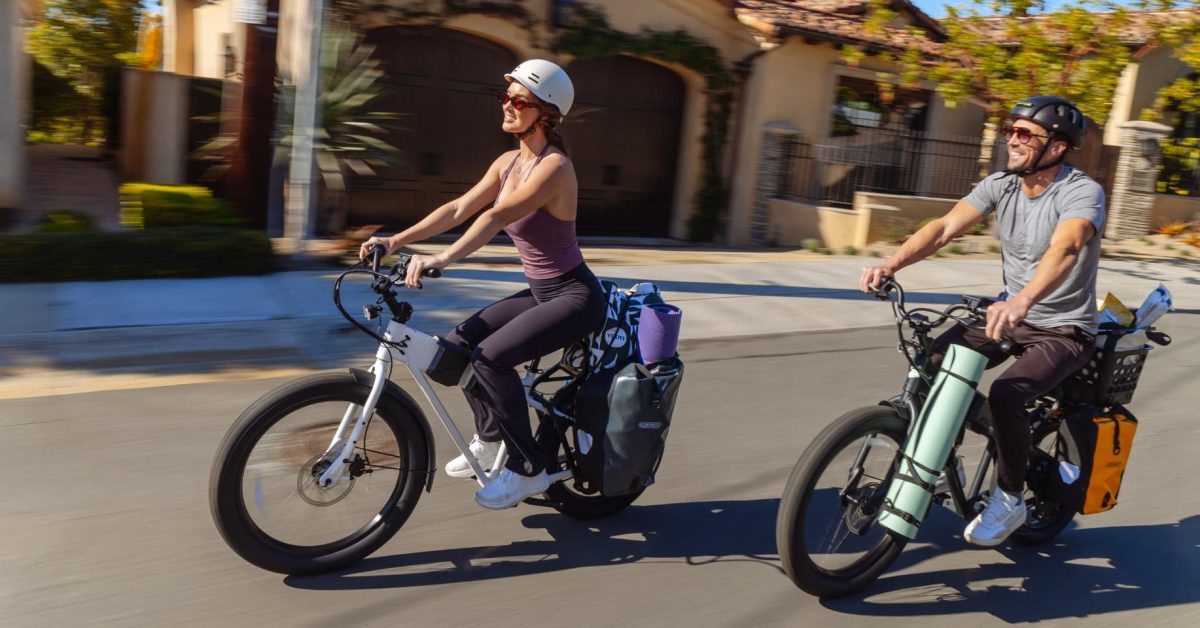 JackRabbit's New MG Cargo Is a Featherweight E-Bike That Hauls 10 Times Its Own Weight